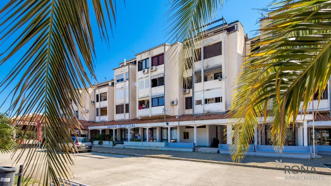 Rona Apartment Zrinka Poreč Extérieur photo